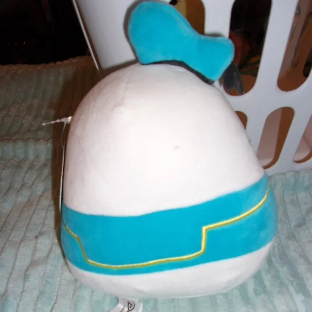 Disney Donald Duck Squishmallows 8” New
